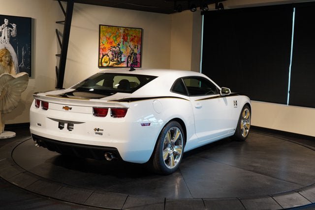 Used 2011 Chevrolet Camaro SS w/ RS Package RWD image 9