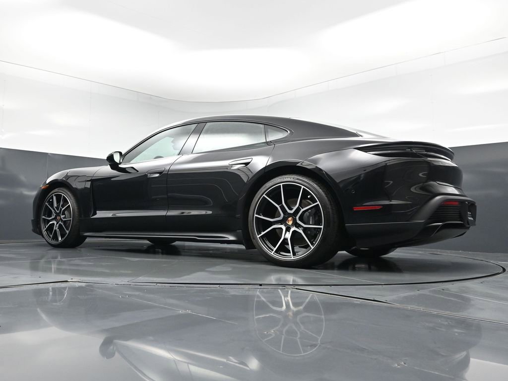 New 2026 Porsche Taycan AWD/4WD image 25