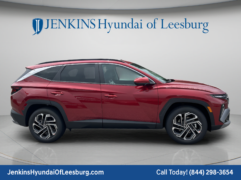 Used 2025 Hyundai Tucson Limited AWD/4WD image 3