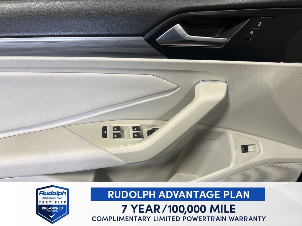 Used 2019 Volkswagen Jetta SEL image 11
