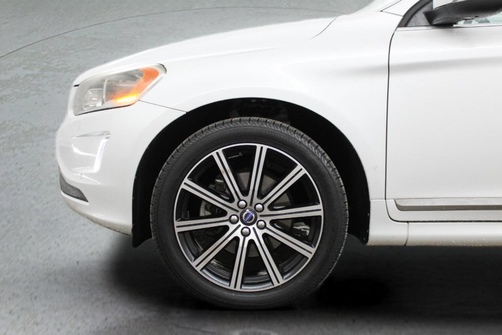 Used 2017 Volvo XC60 T6 Inscription w/ Advanced Package AWD/4WD image 6
