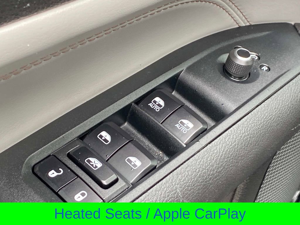 Used 2025 Jeep Compass Limited image 31