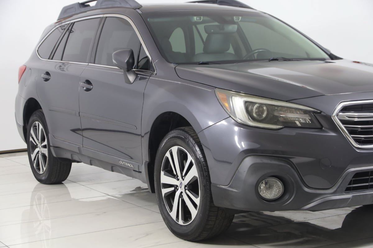 Used 2019 Subaru Outback 2.5i Limited AWD/4WD image 39