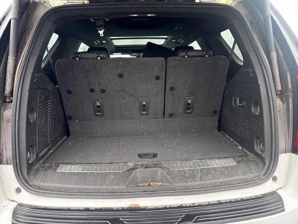 Used 2022 GMC Yukon AT4 AWD/4WD image 35