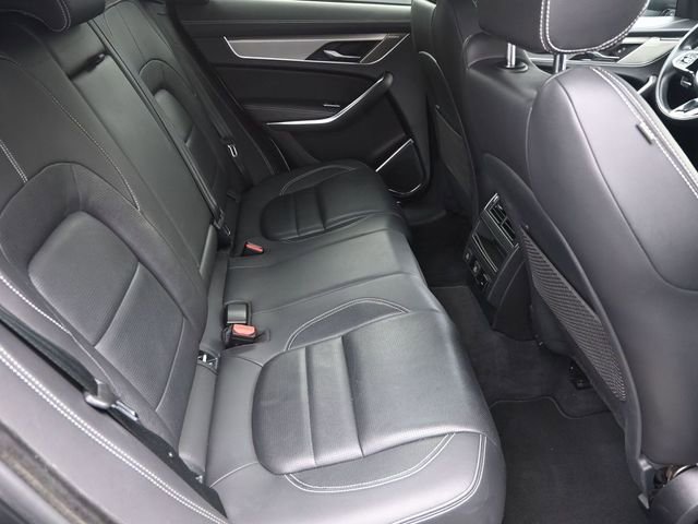 Used 2025 Jaguar F-PACE R-Dynamic S image 35