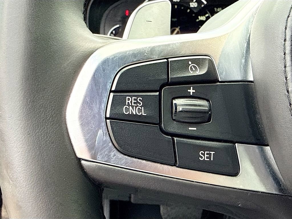 Used 2019 BMW 530i w/ Convenience Package RWD image 38