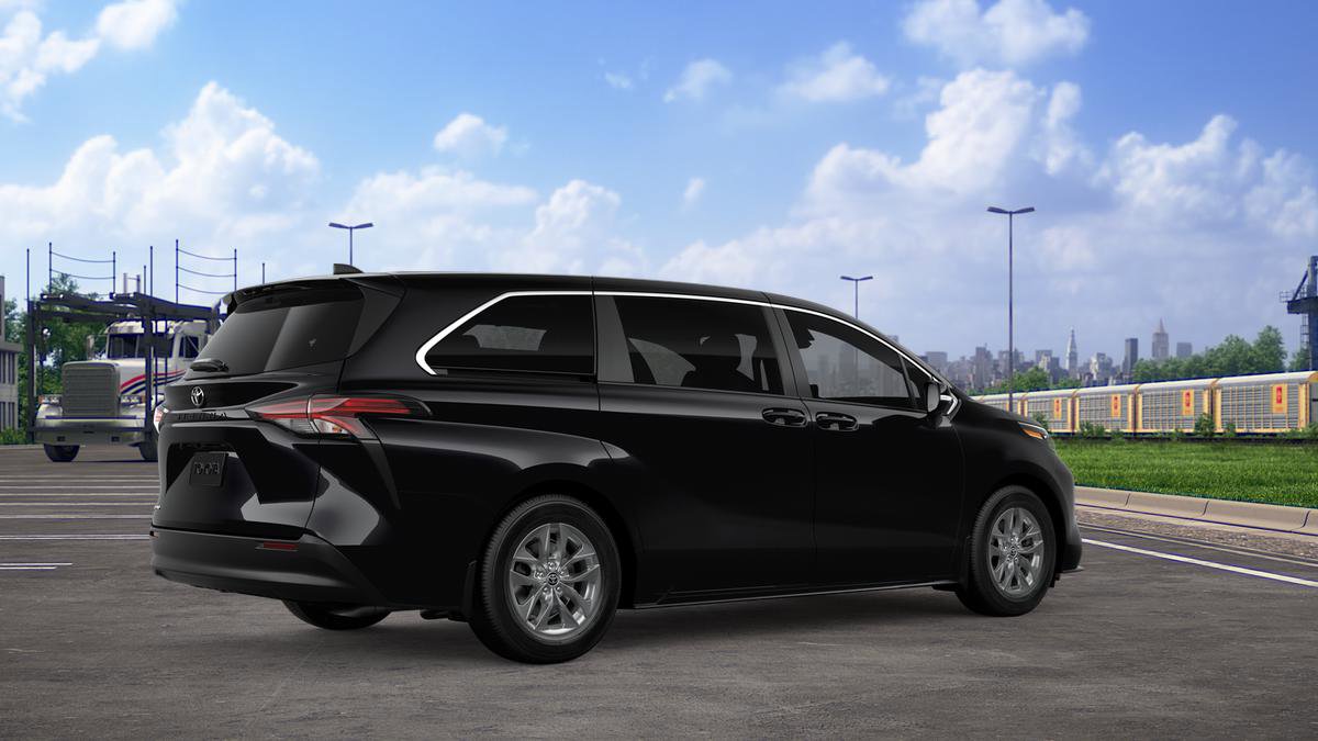 New 2026 Toyota Sienna LE AWD/4WD image 12
