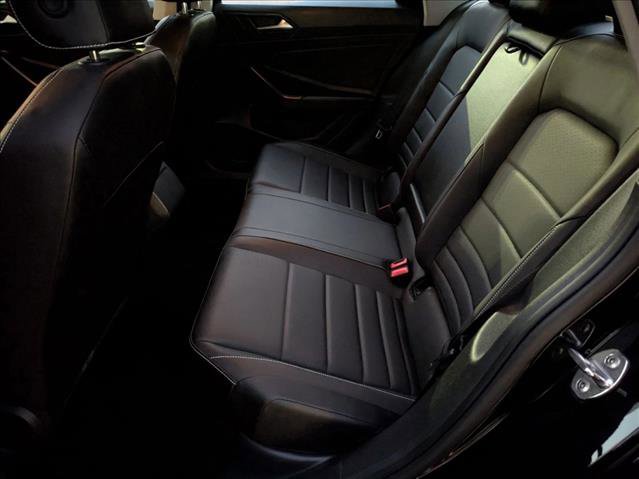 Used 2024 Volkswagen Jetta SE image 16