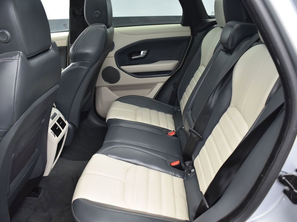 Used 2019 Land Rover Range Rover Evoque HSE Dynamic image 13