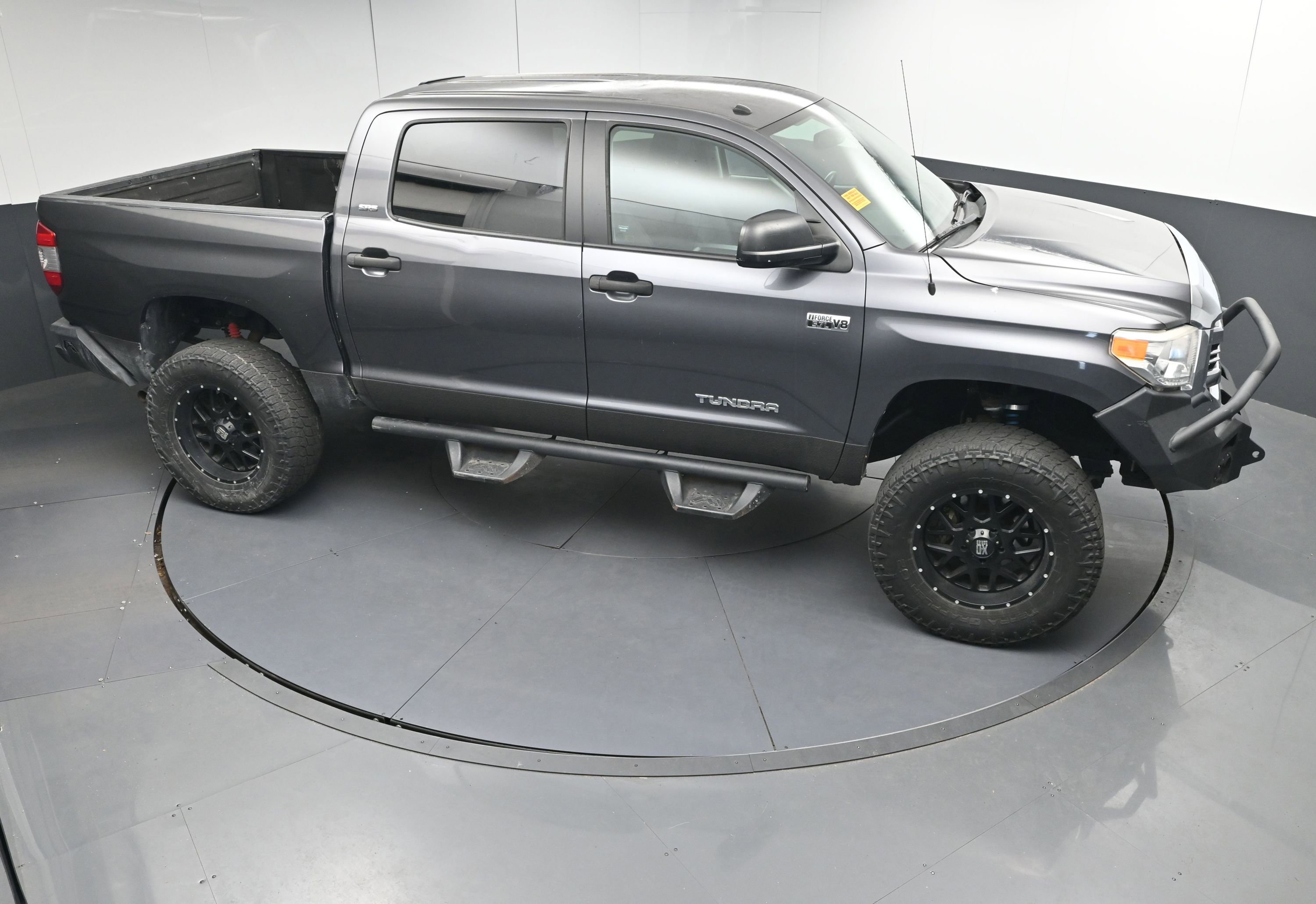 Used 2017 Toyota Tundra SR5 image 34