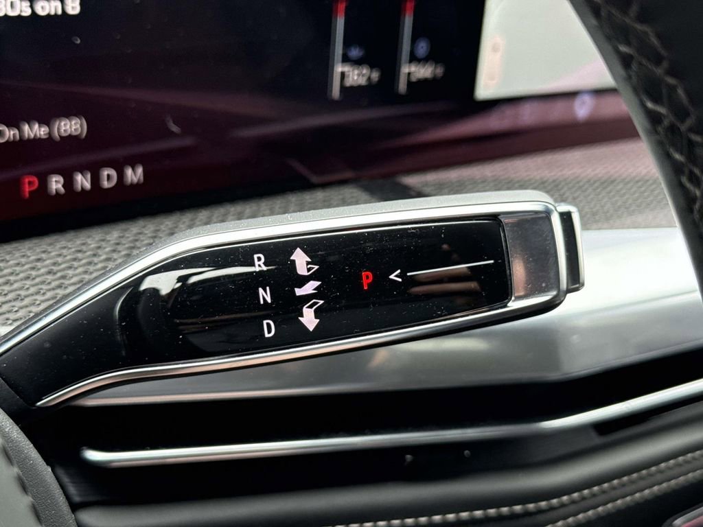 Used 2025 Cadillac Escalade V w/ LPO, Floor Liner Package image 38