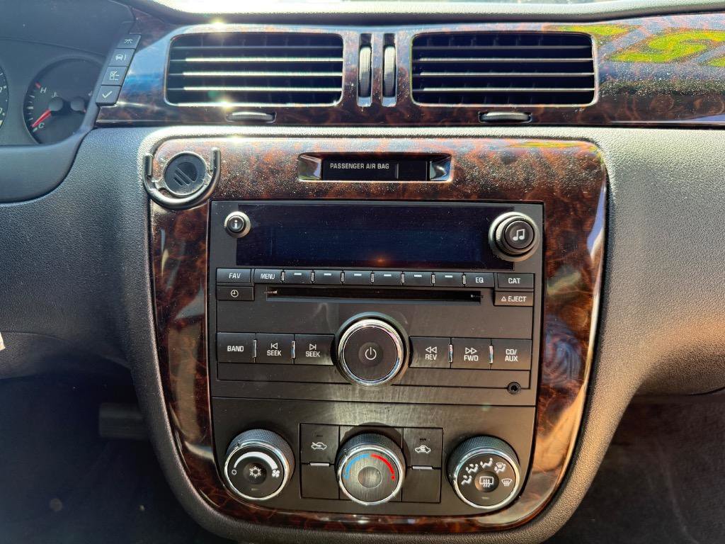 Used 2014 Chevrolet Impala Limited LS FWD image 8