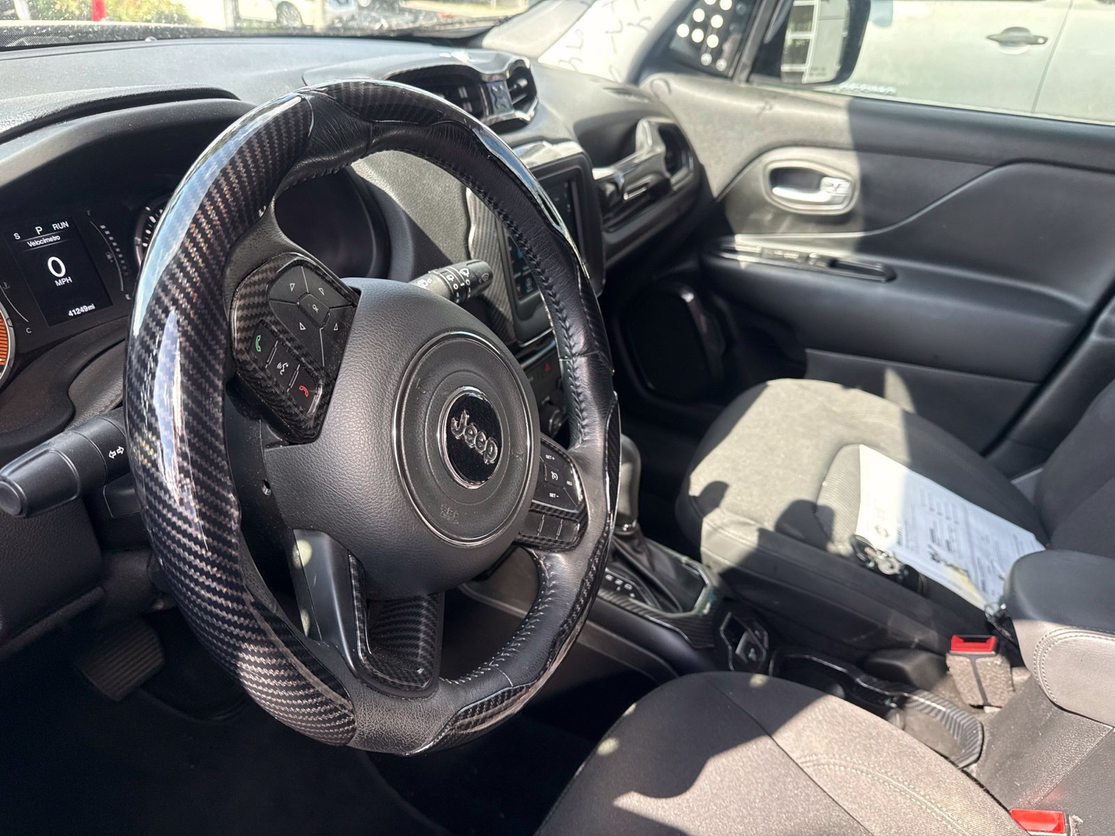 Used 2019 Jeep Renegade Altitude w/ Quick Order Package 2XM FWD image 9