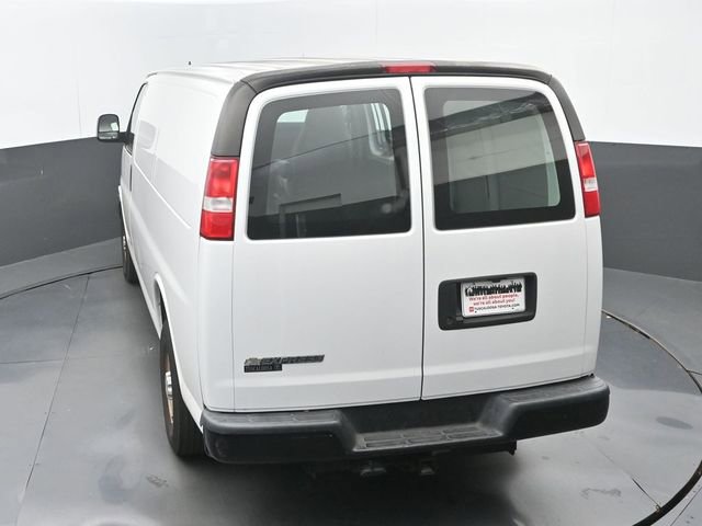 Used 2020 Chevrolet Express 2500 w/ Driver Convenience Package RWD image 15