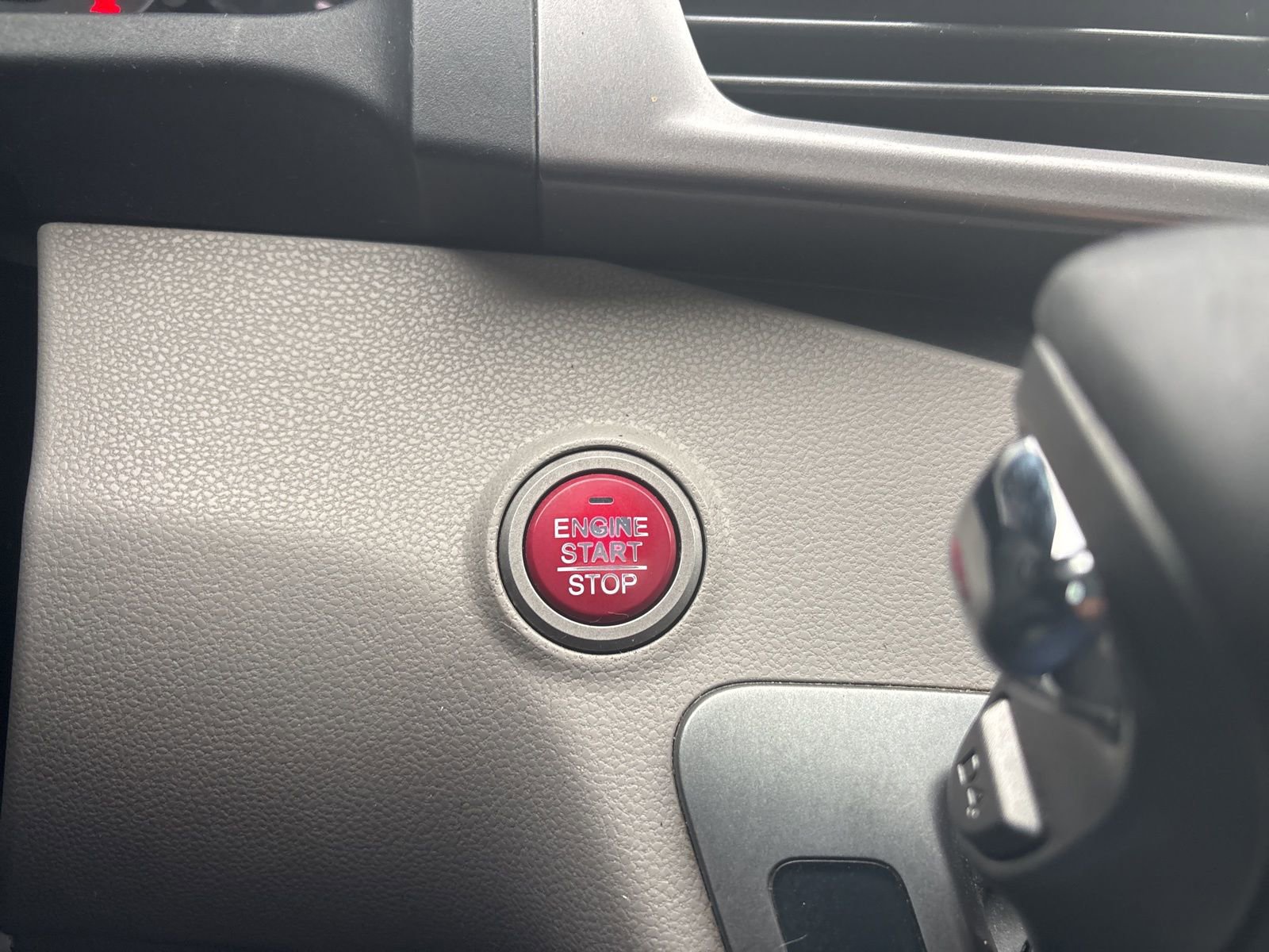 Used 2014 Honda Odyssey EX-L image 28