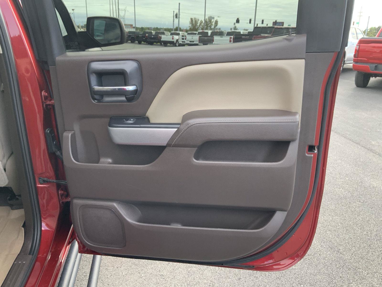 Used 2018 Chevrolet Silverado 1500 LT w/ Texas Edition AWD/4WD image 49