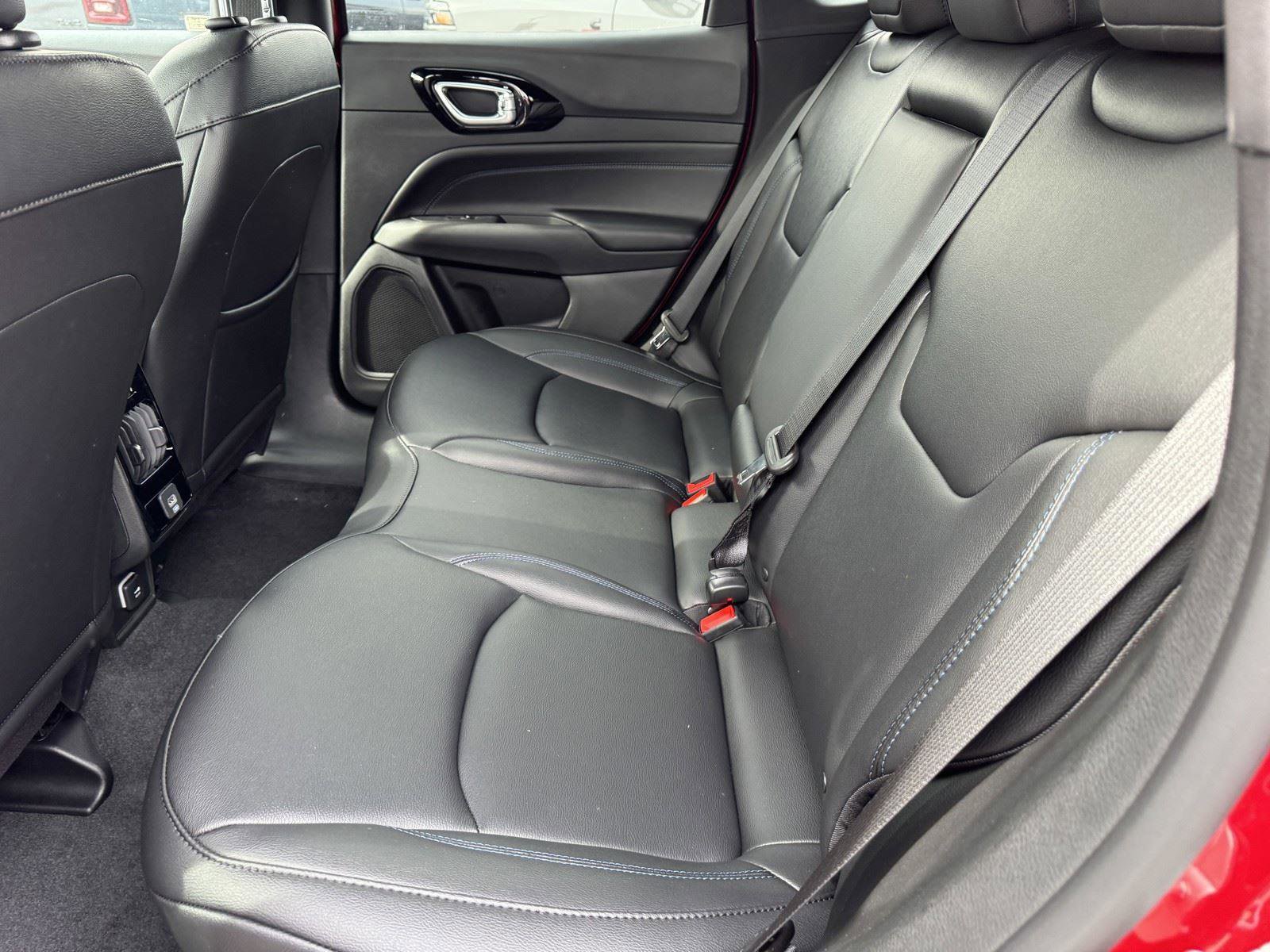 New 2026 Jeep Compass Limited image 11