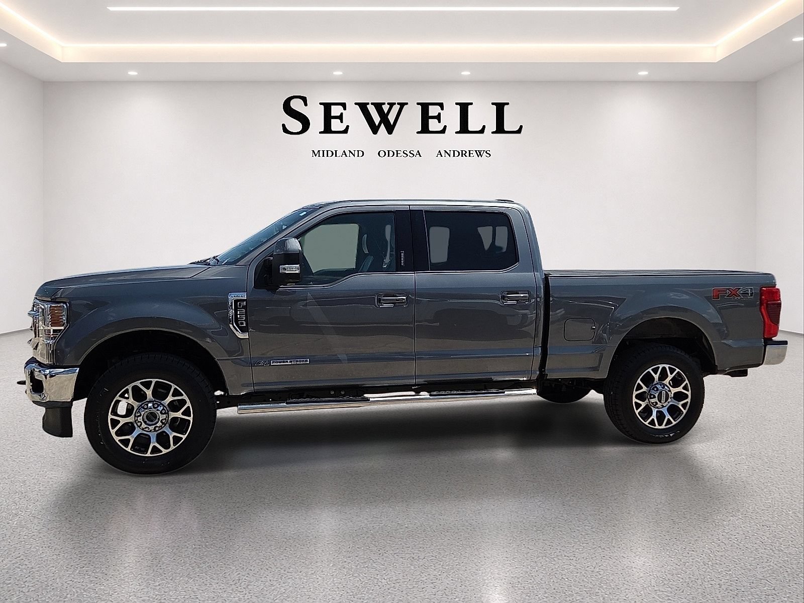 Used 2022 Ford F250 Lariat w/ Lariat Ultimate Package AWD/4WD image 2