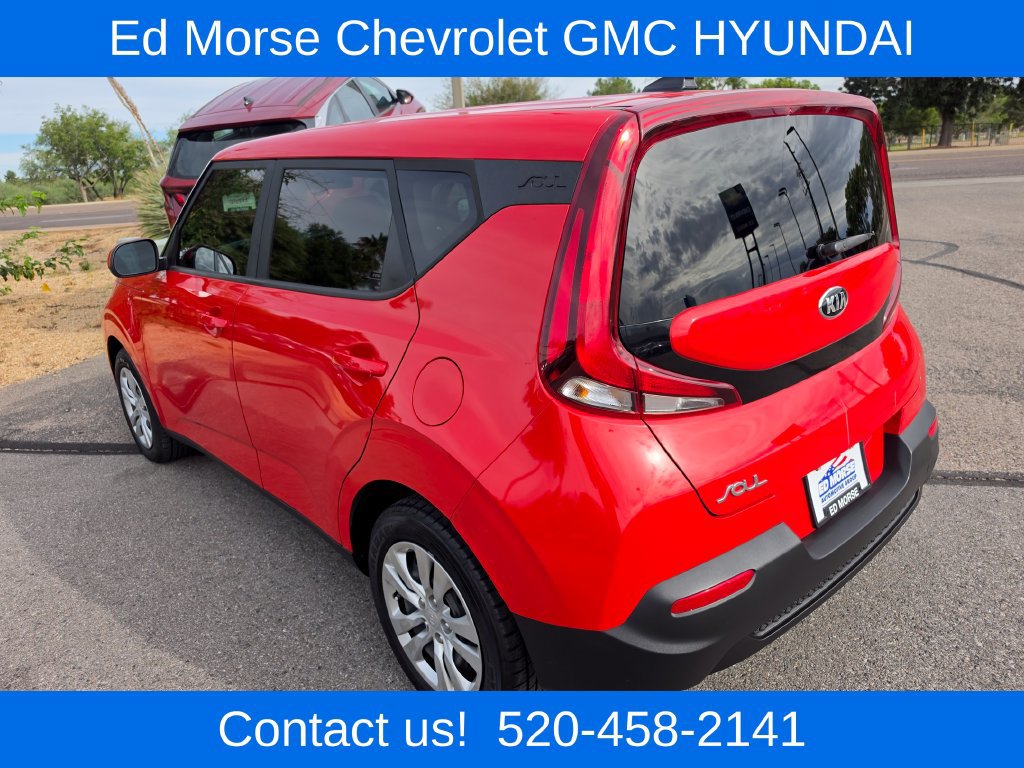 Used 2021 Kia Soul LX FWD image 3
