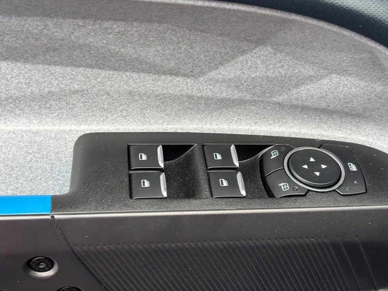 Used 2025 Ford Maverick XLT w/ XLT Luxury Package image 16