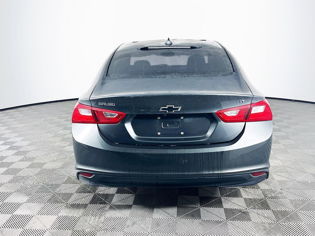 Used 2016 Chevrolet Malibu LT w/ Leather Package image 9
