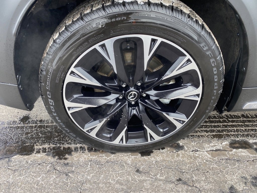 Certified 2024 MAZDA CX-90 Plug-In Hybrid w/ Premium Pkg image 30