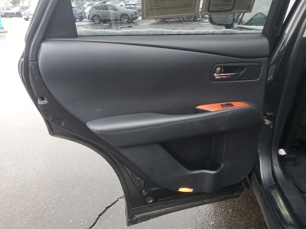 Used 2011 Lexus RX 450h AWD image 28