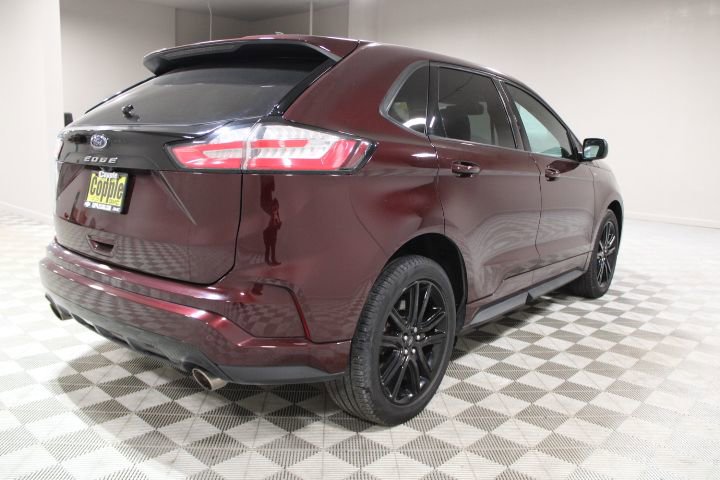 Used 2021 Ford Edge ST-Line image 11