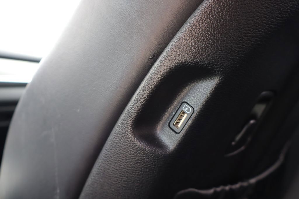 Used 2022 Kia Telluride S image 46