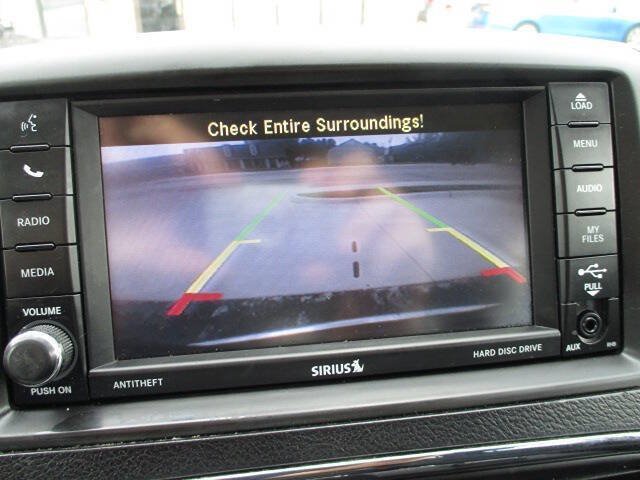 Used 2014 RAM C/V Tradesman FWD image 18