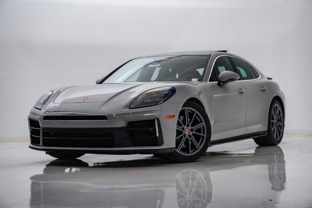 New 2026 Porsche Panamera 4 AWD/4WD image 1