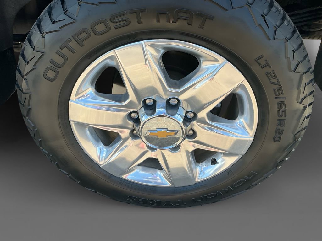 Used 2023 Chevrolet Silverado 2500 LTZ AWD/4WD image 14