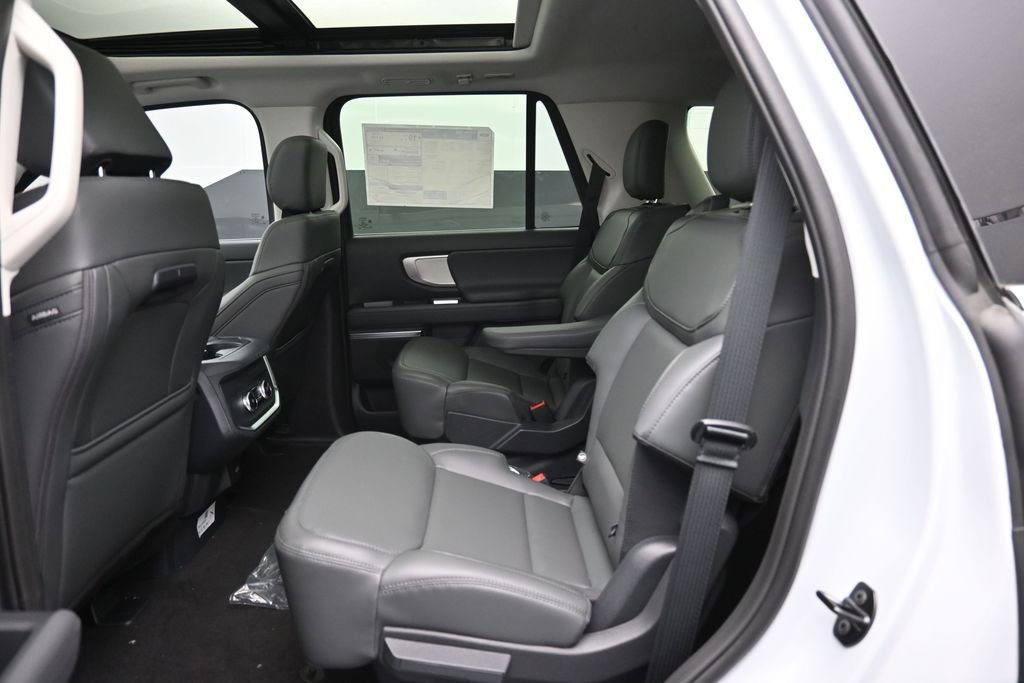 New 2026 Ford Expedition Active RWD image 7