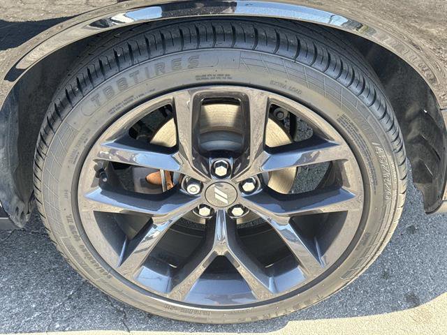 Used 2021 Dodge Challenger R/T w/ Blacktop Package image 21