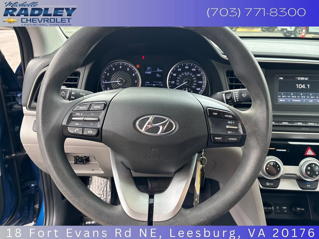 Used 2019 Hyundai Elantra SE FWD image 15