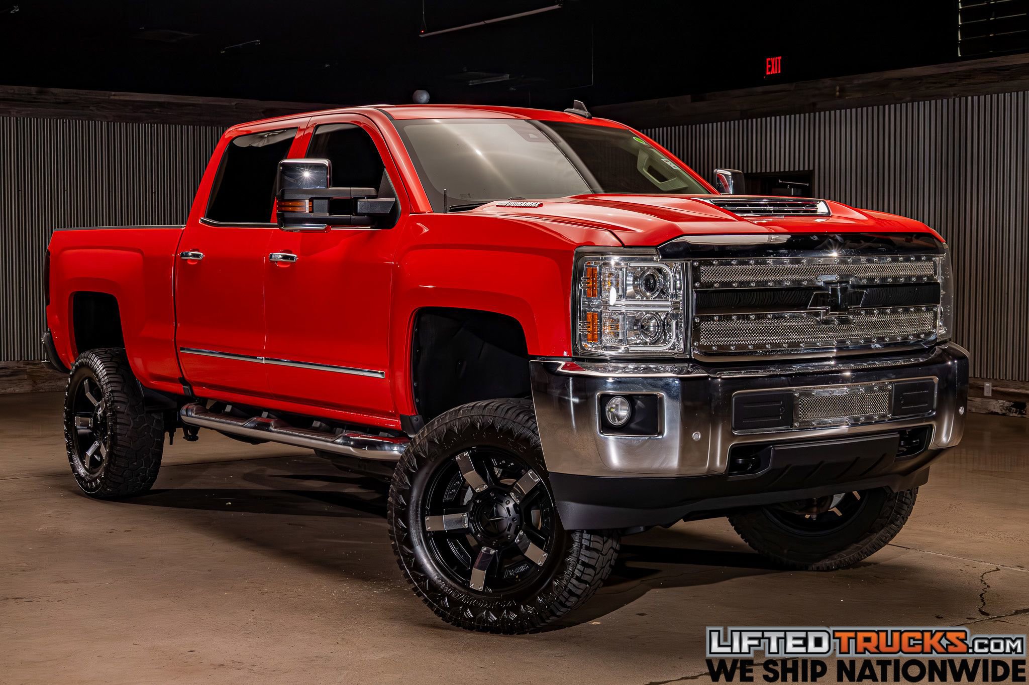 Used 2017 Chevrolet Silverado 2500 LTZ w/ Duramax Plus Package AWD/4WD image 1