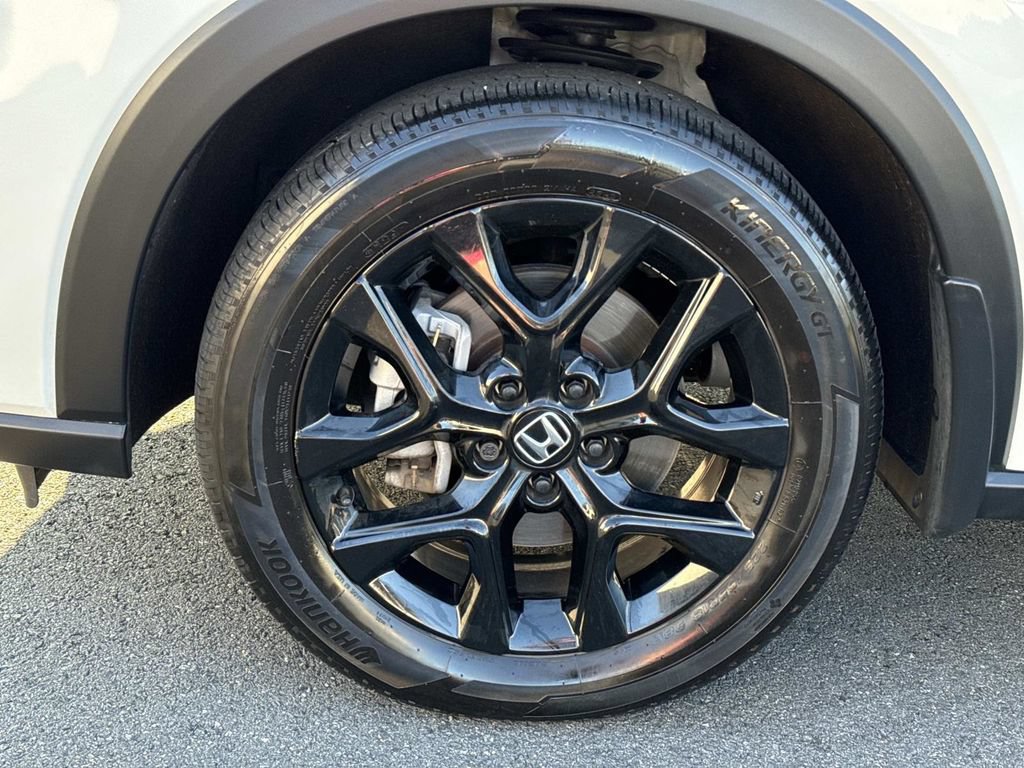 Used 2024 Honda HR-V Sport image 8