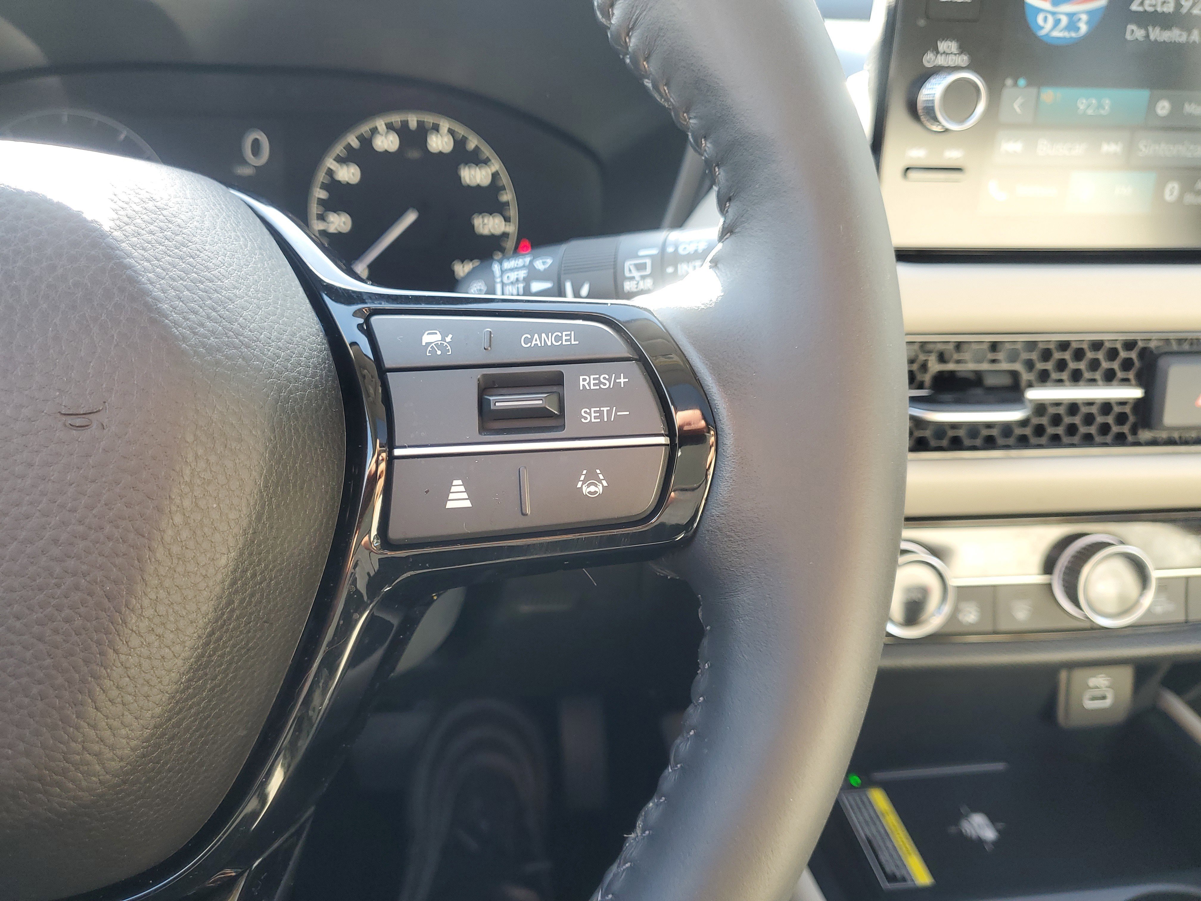 Used 2025 Honda HR-V EX-L image 26