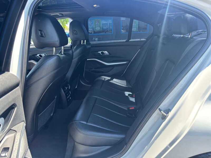 Used 2020 BMW M340i w/ Premium Package RWD image 11