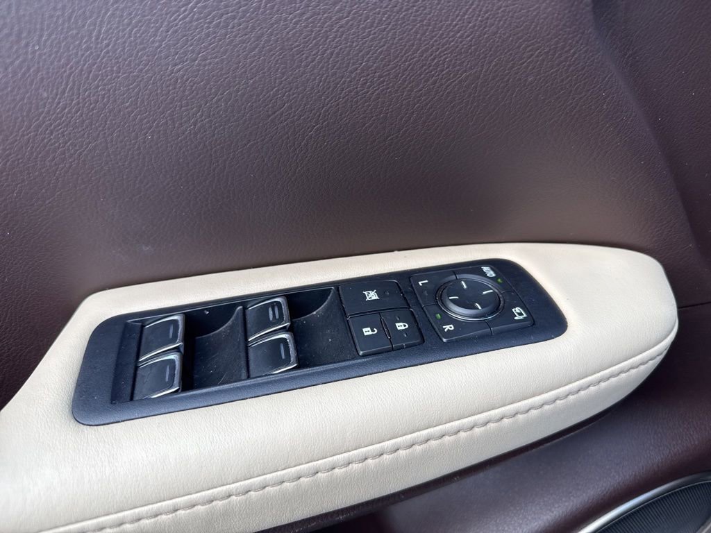 Used 2017 Lexus RX 450h AWD image 37