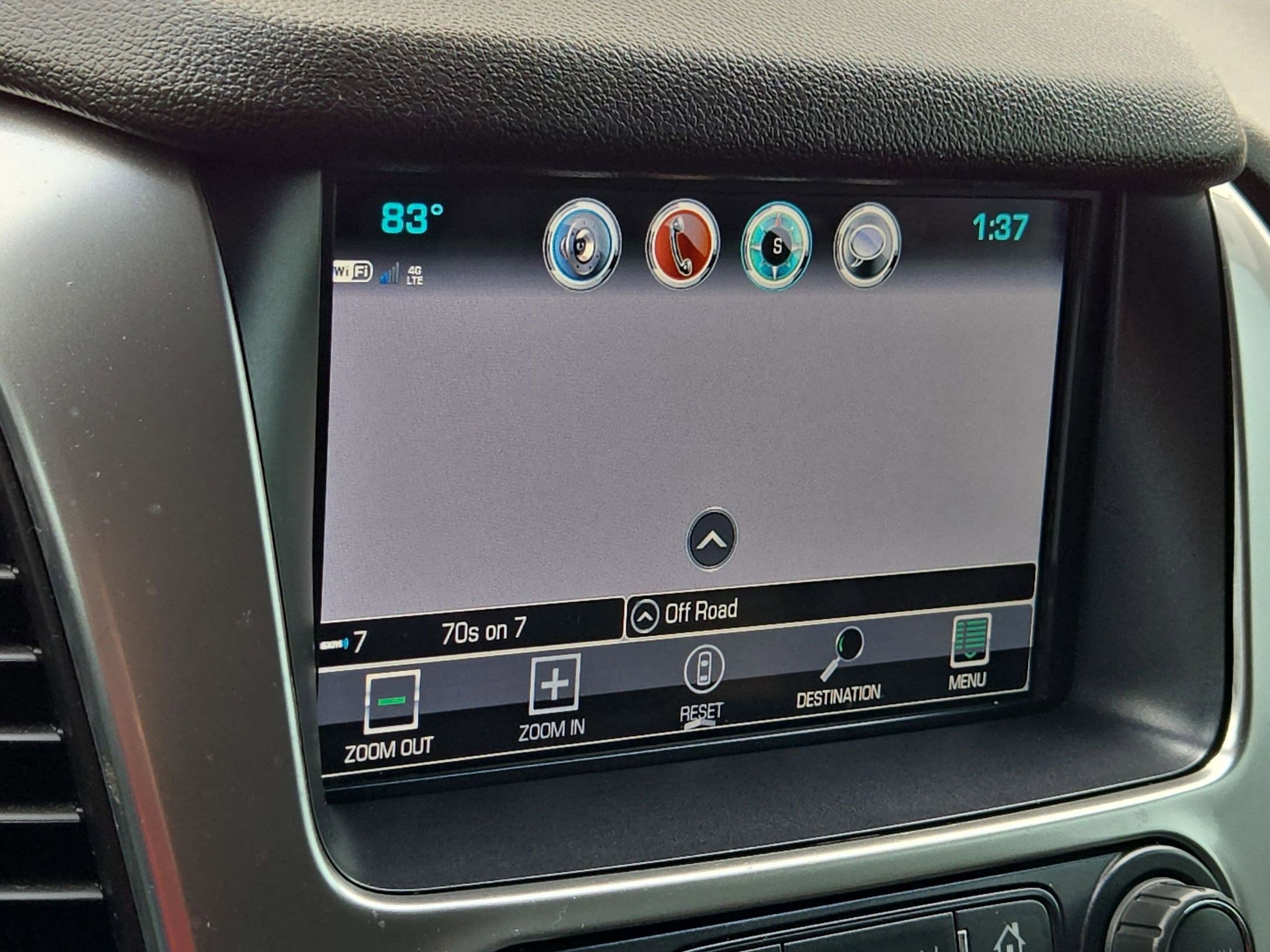 Used 2019 Chevrolet Suburban LT image 17