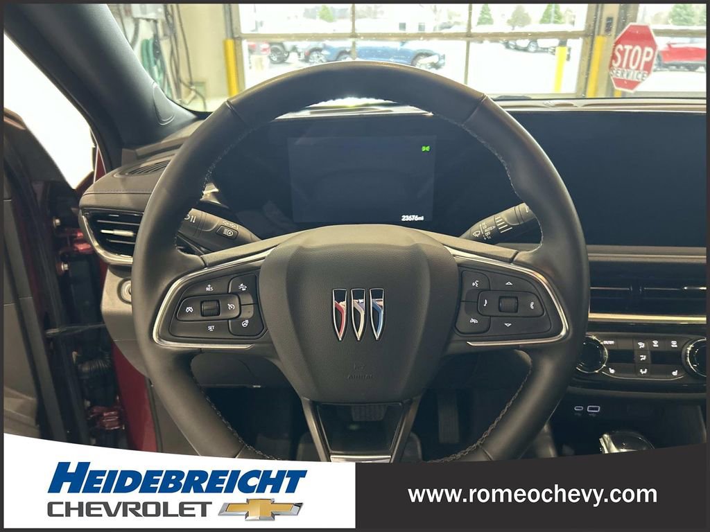 Certified 2024 Buick Envista Sport Touring w/ Convenience I Package FWD image 18
