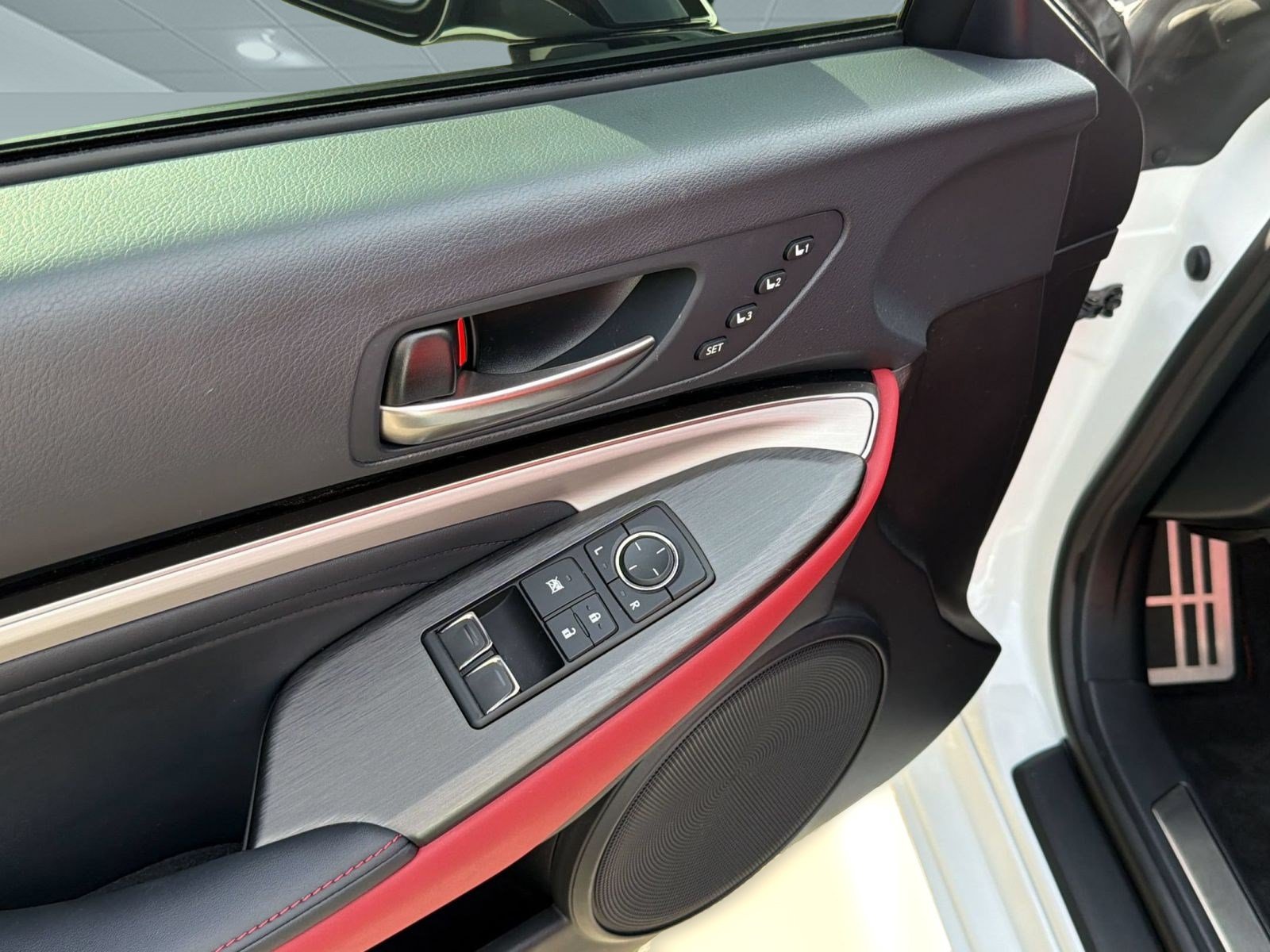 Used 2025 Lexus RC 350 F Sport w/ Navigation Package RWD image 14