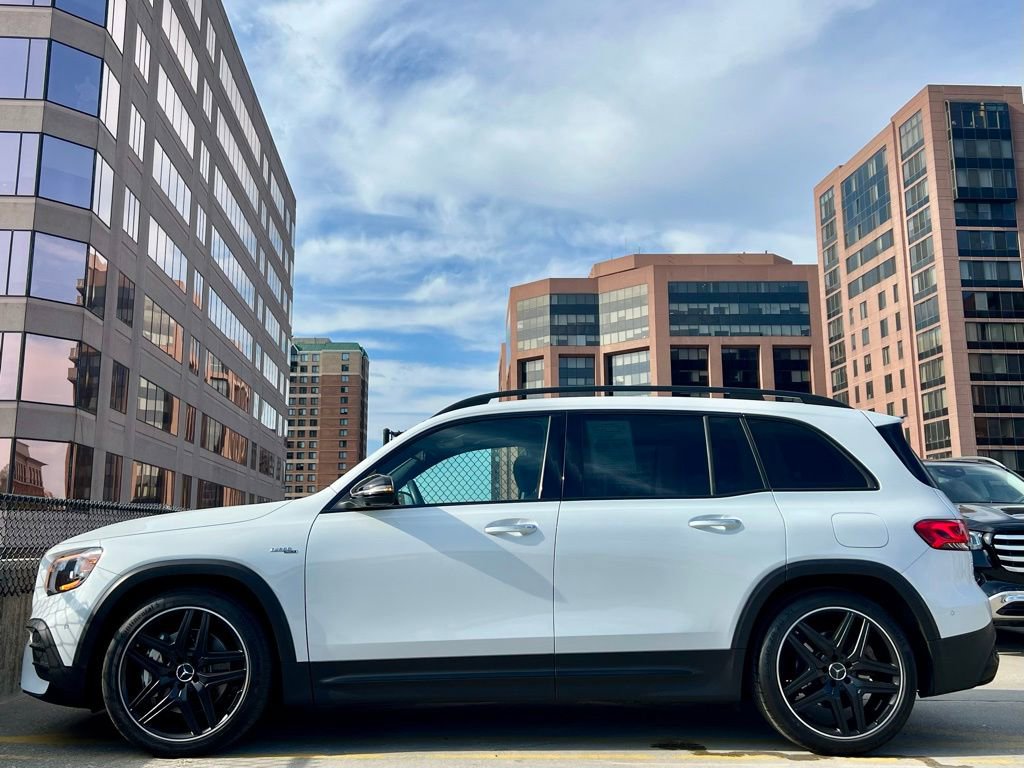 Certified 2021 Mercedes-Benz GLB 35 AMG 4MATIC image 8