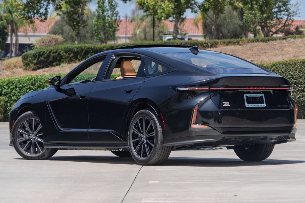 New 2026 Lexus ES 350e FWD image 4