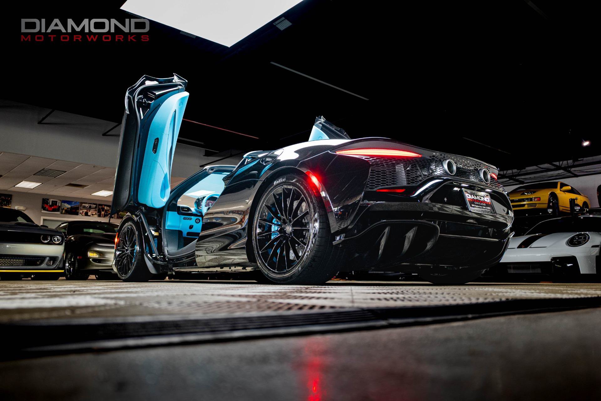 Used 2026 McLaren Artura Spider RWD image 81