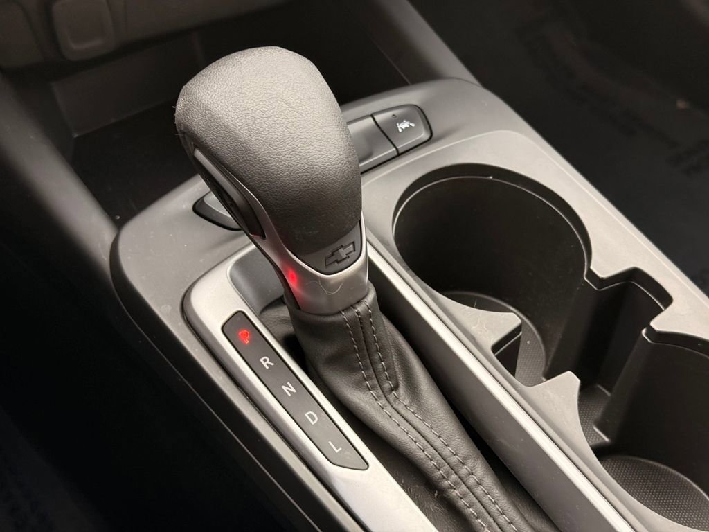 Used 2024 Chevrolet Trax LS image 32