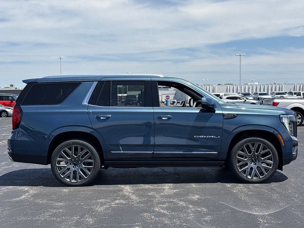 New 2026 GMC Yukon Denali Ultimate AWD/4WD image 7