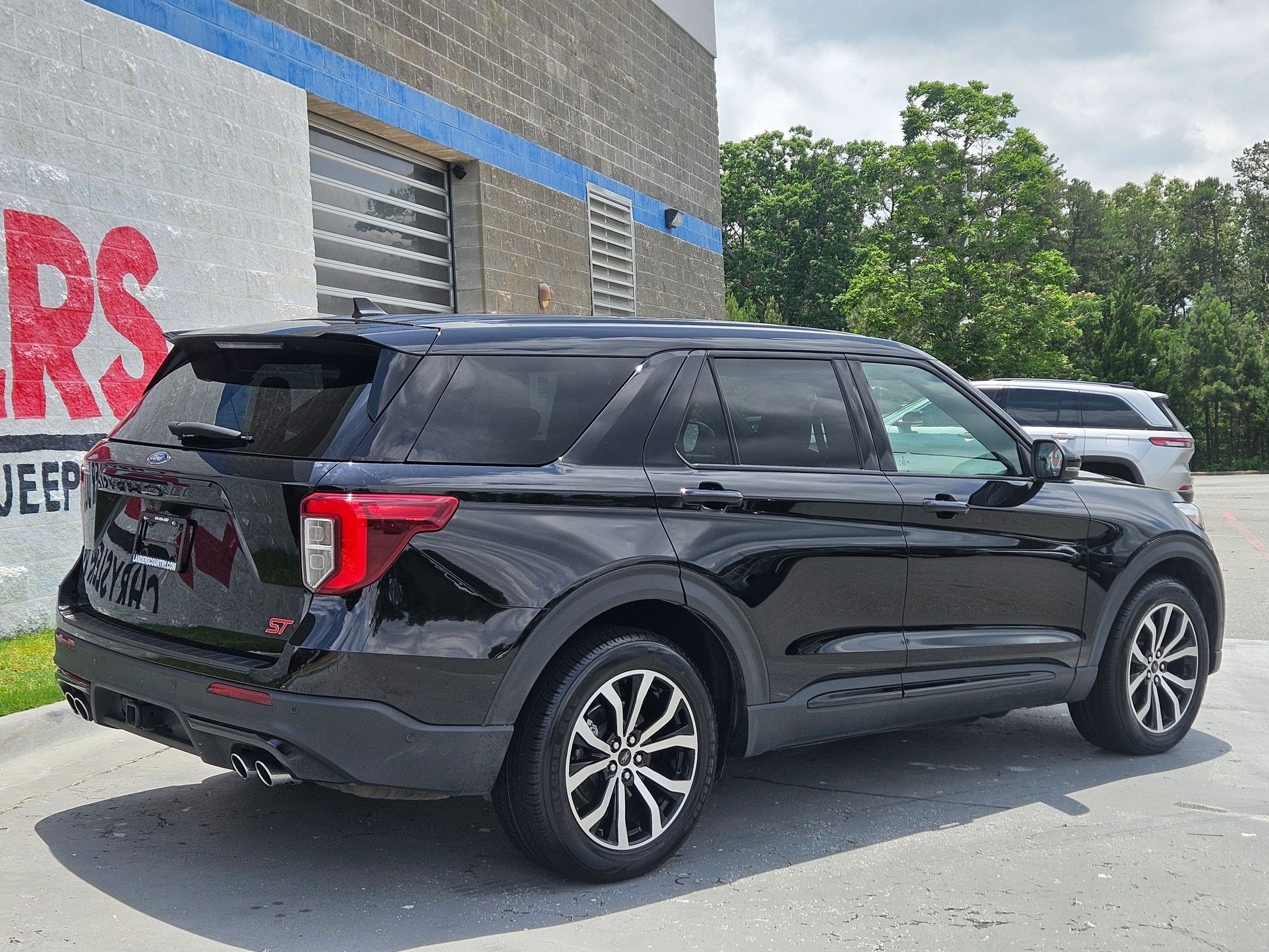 Used 2021 Ford Explorer ST w/ Equipment Group 401A AWD/4WD image 7