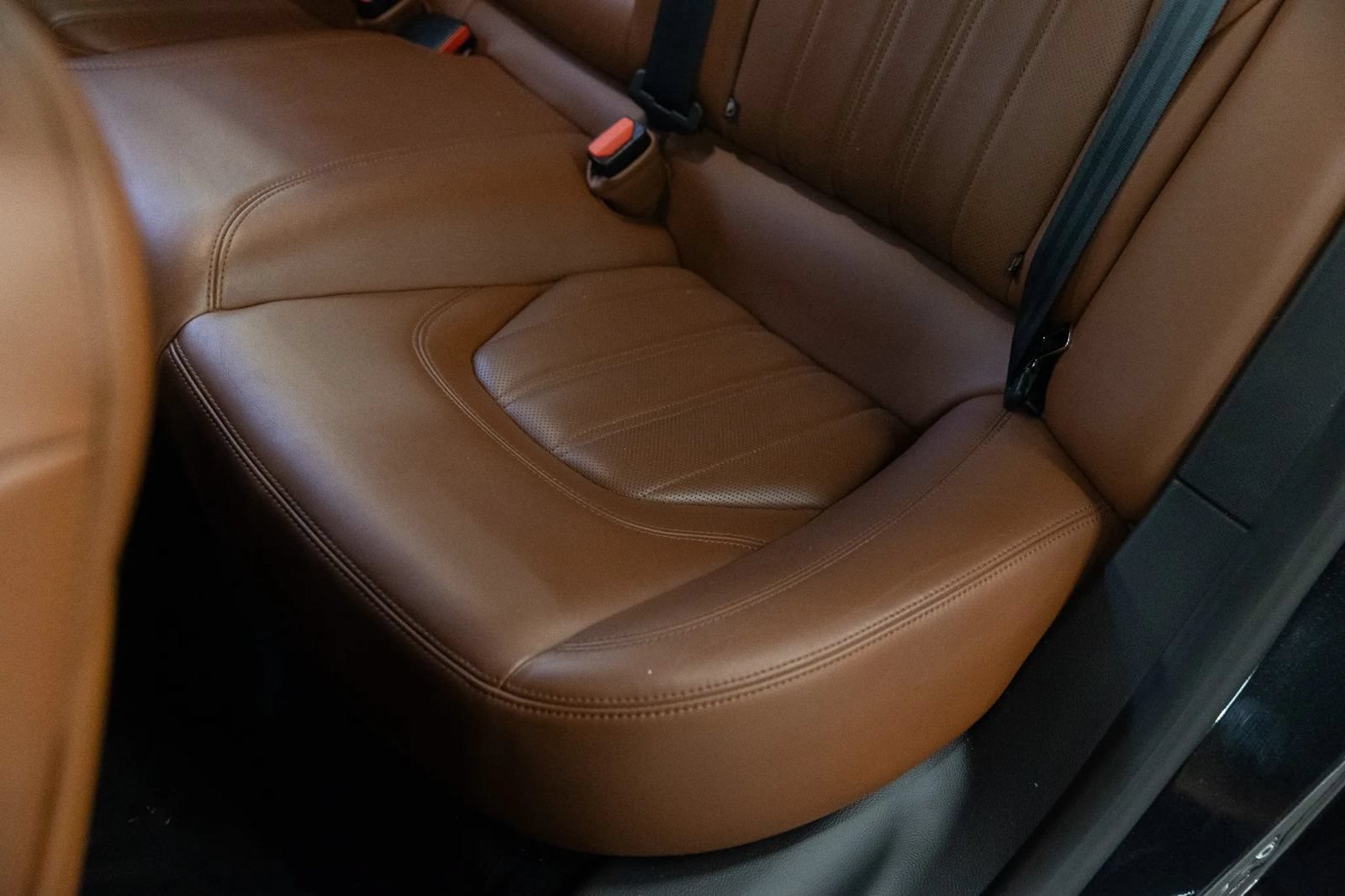 Used 2021 Maserati Quattroporte S RWD image 16